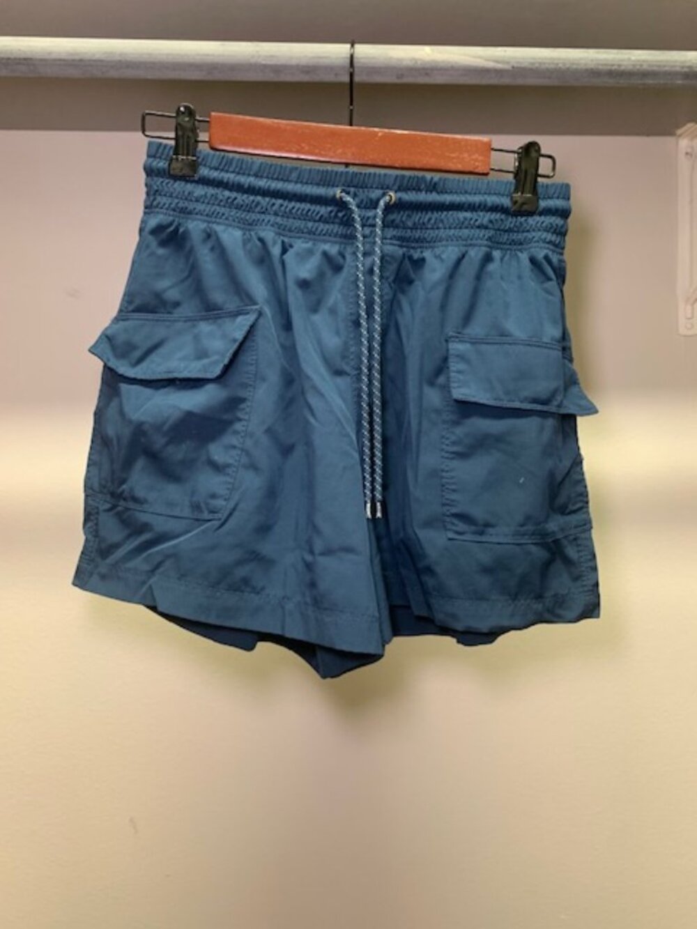 Blue StretchTech Cargo Shorts – S Utility Comfort with Drawstring Waist